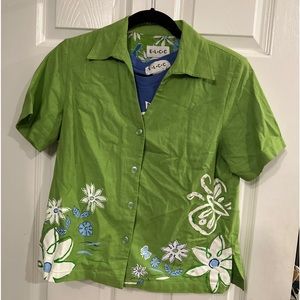 ELCC 2pieces Size M Green Button Front Top/Jacket print flower Front w/ Blue Tee